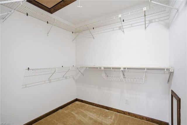 4209 Stonebridge LNDG, Chesapeake, VA 23321