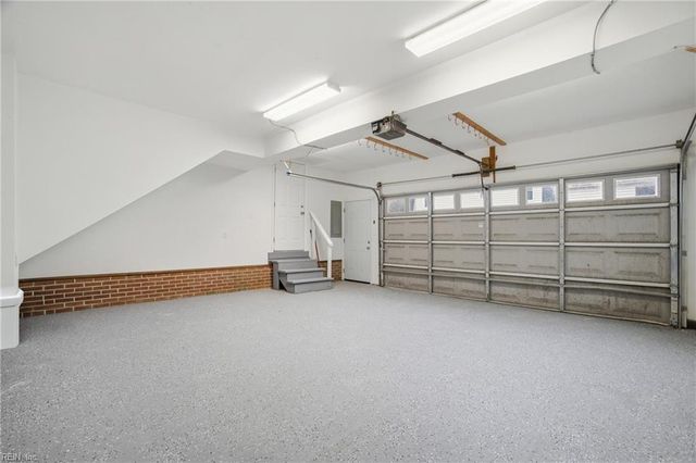 4209 Stonebridge LNDG, Chesapeake, VA 23321