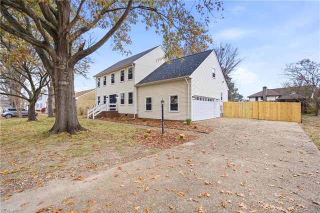 4209 Stonebridge LNDG, Chesapeake, VA 23321