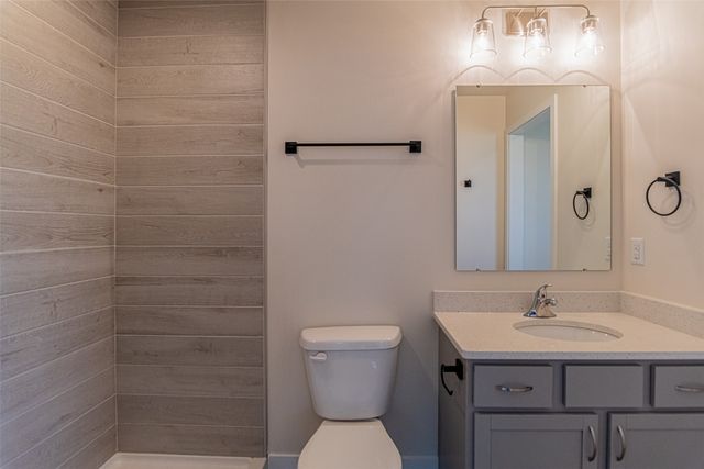 211 5th Street A, Coralville, IA 52241