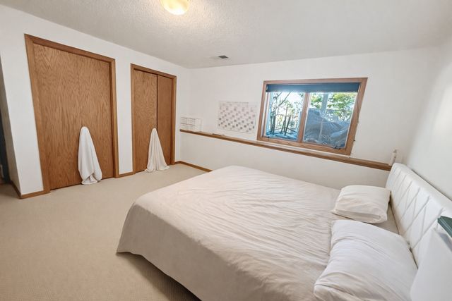 8992 Hidden Meadow Road, Woodbury, MN 55125