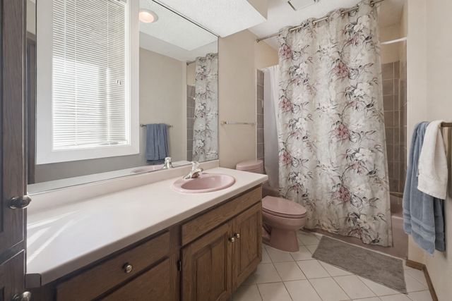 8992 Hidden Meadow Road, Woodbury, MN 55125