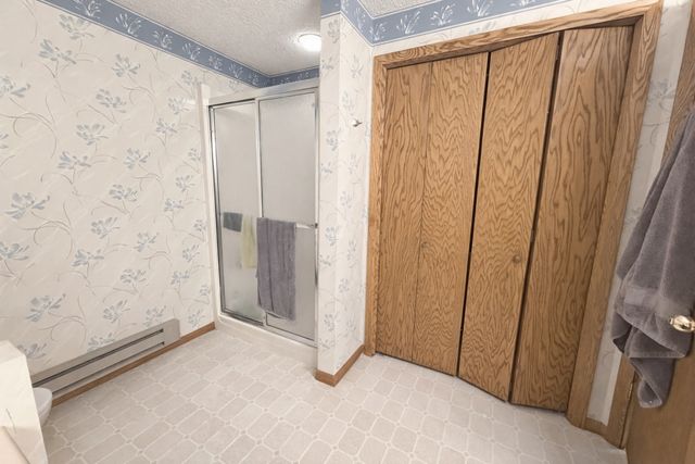 8992 Hidden Meadow Road, Woodbury, MN 55125