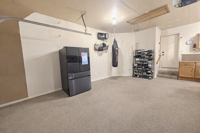 8992 Hidden Meadow Road, Woodbury, MN 55125