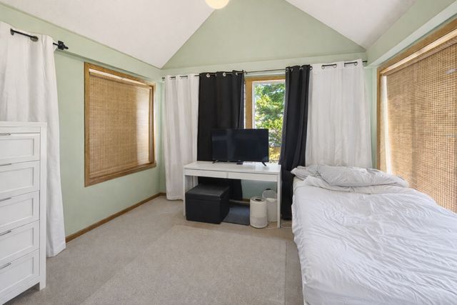 8992 Hidden Meadow Road, Woodbury, MN 55125