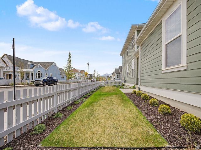 11292 S AQUA ST, South Jordan, UT 84009