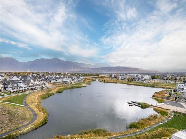 11292 S AQUA ST, South Jordan, UT 84009