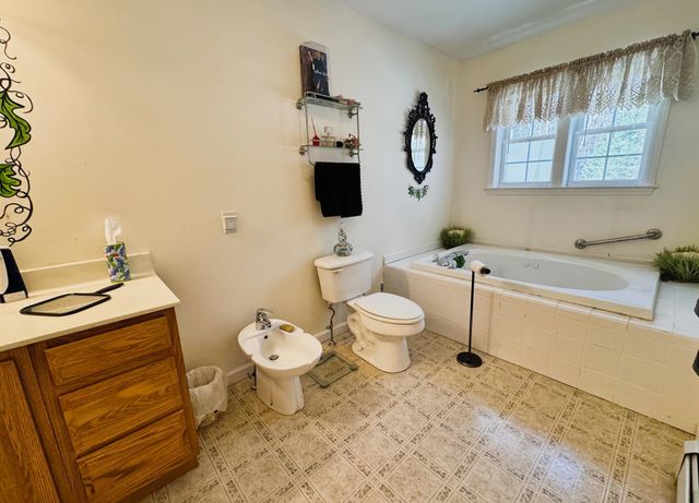 358 Birch Grove, Arlington, VT 05250