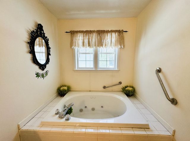 358 Birch Grove, Arlington, VT 05250