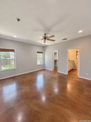 227 LARCHMONT DR, San Antonio, TX 78209