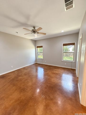 227 LARCHMONT DR, San Antonio, TX 78209