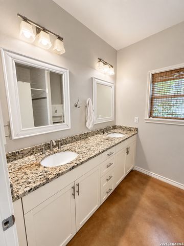 227 LARCHMONT DR, San Antonio, TX 78209