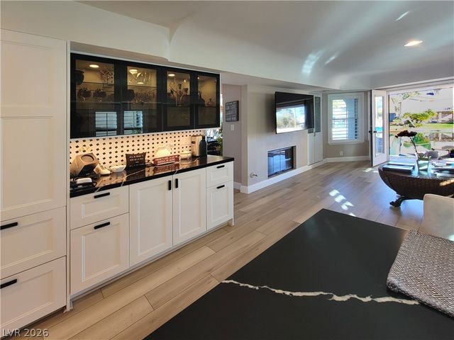 3020 Waterside Circle, Las Vegas, NV 89117