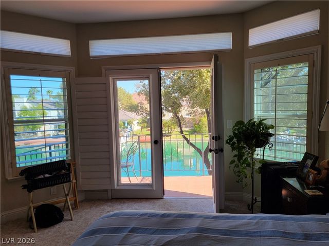 3020 Waterside Circle, Las Vegas, NV 89117