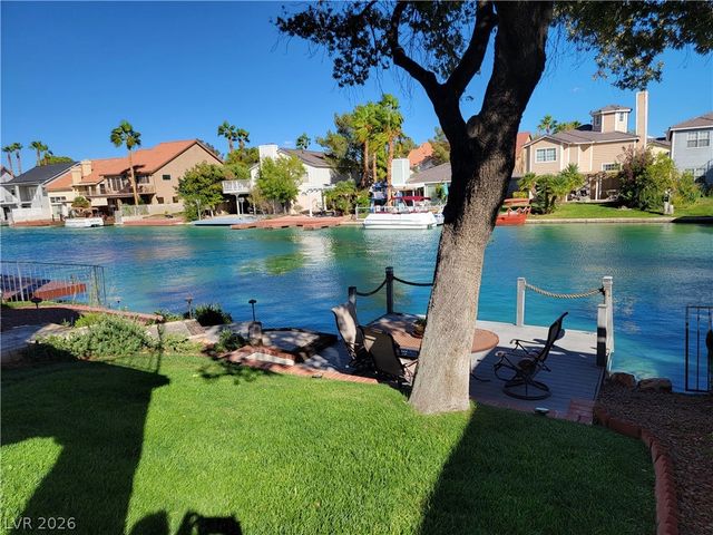 3020 Waterside Circle, Las Vegas, NV 89117