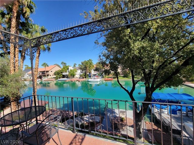 3020 Waterside Circle, Las Vegas, NV 89117