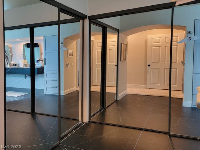 3020 Waterside Circle, Las Vegas, NV 89117