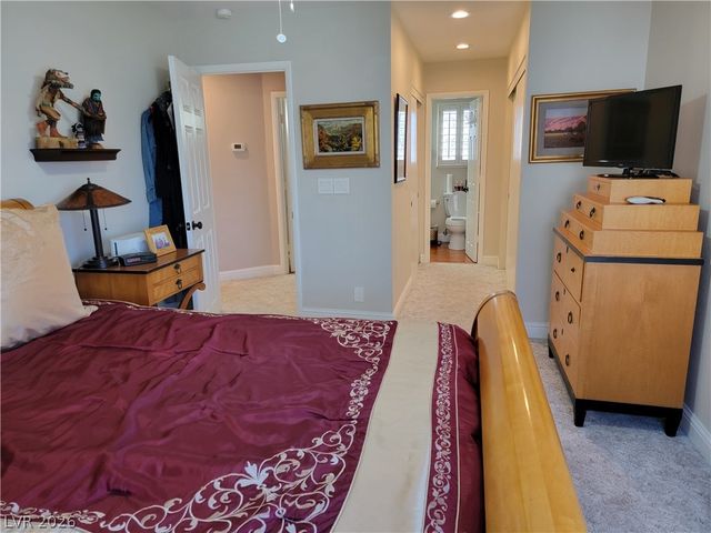 3020 Waterside Circle, Las Vegas, NV 89117