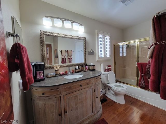 3020 Waterside Circle, Las Vegas, NV 89117