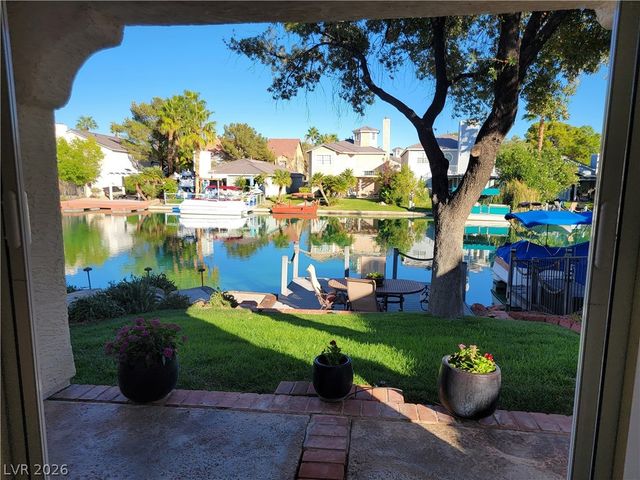 3020 Waterside Circle, Las Vegas, NV 89117