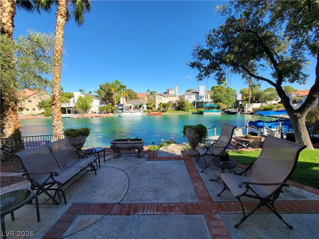 3020 Waterside Circle, Las Vegas, NV 89117