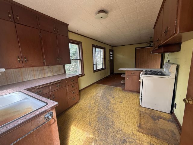 5706 Bemidji Avenue N, Bemidji, MN 56601