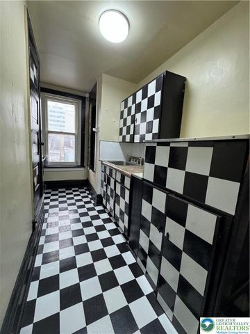 111 North 5th Street 3, Allentown City, PA 18102