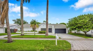 8503 SW 83rd St, Miami, FL 33143