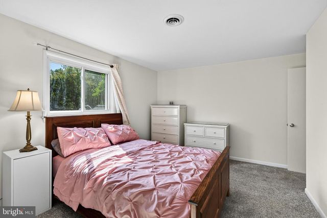 1443 HEATHER LN, West Chester, PA 19380