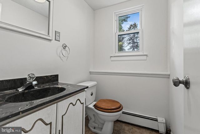 1443 HEATHER LN, West Chester, PA 19380