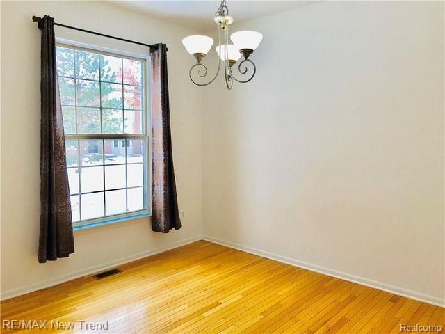 41261 N Maplewood Drive, Canton, MI 48187