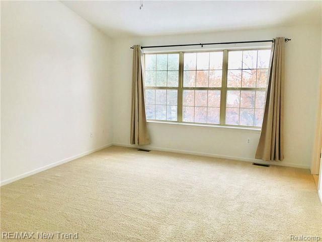 41261 N Maplewood Drive, Canton, MI 48187