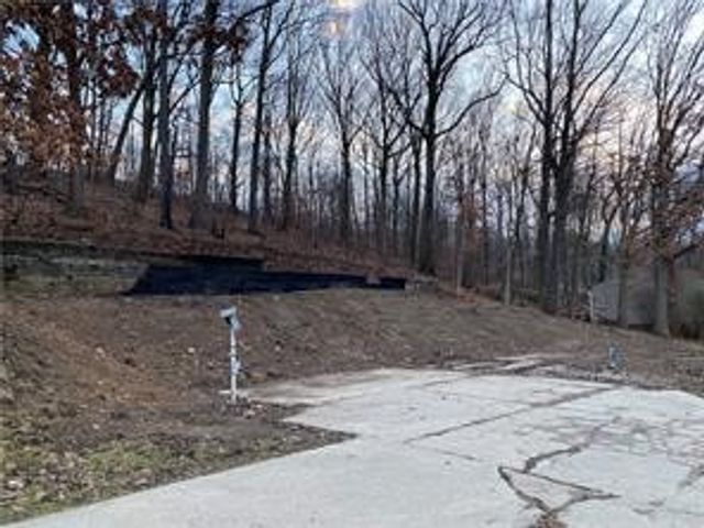 159 Oakdale Dr, Zelienople Boro, PA 16063