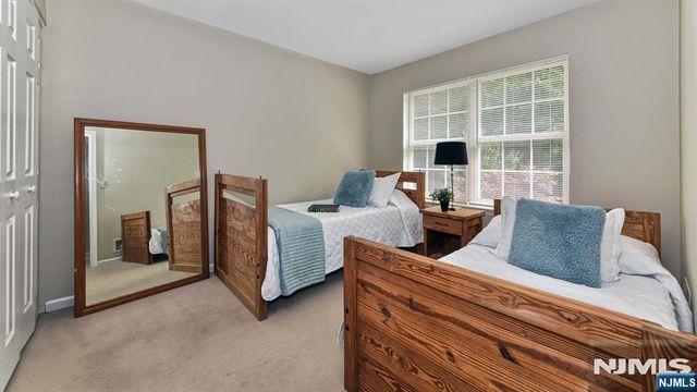 7 Carey Arthur Drive, Wayne, NJ 07470