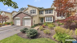 7 Carey Arthur Drive, Wayne, NJ 07470
