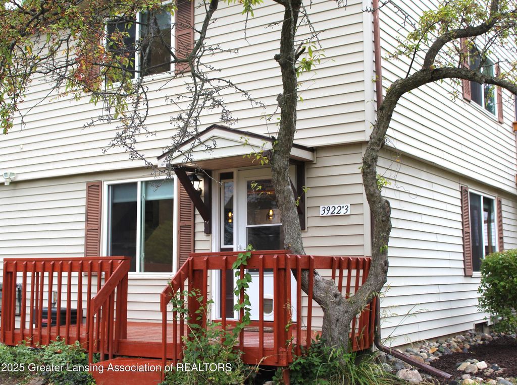 3922 Hunters Ridge Drive, 3, Lansing, MI 48911