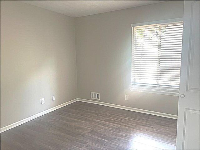 3205 Brownlee Way, Lawrenceville, GA 30044