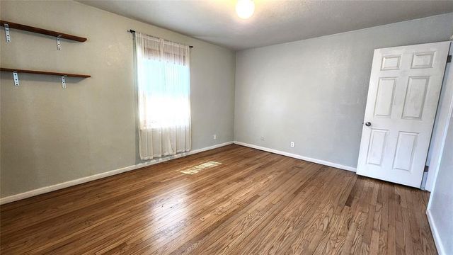 1208 E Rose Drive, Shawnee, OK 74804