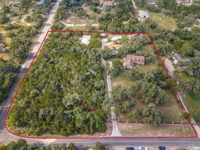 2810 HILINE DR, Bulverde, TX 78163