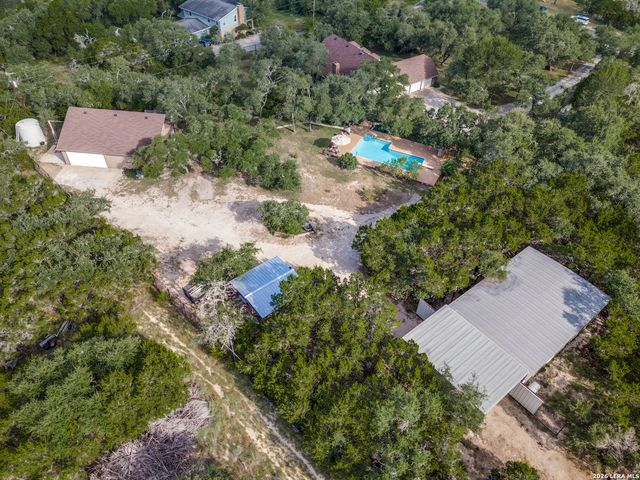 2810 HILINE DR, Bulverde, TX 78163