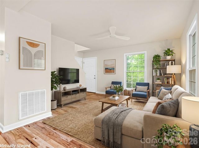 19 Stone Cottage Road, Asheville, NC 28806