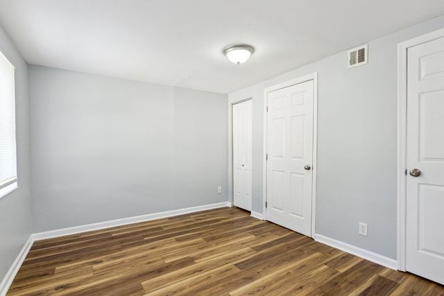428 Hickory Hill Dr, Clarksville, TN 37040