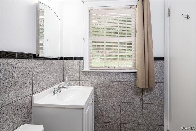 10 Hickory, Tuscaloosa, AL 35404
