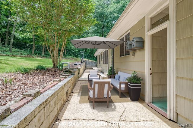 10 Hickory, Tuscaloosa, AL 35404