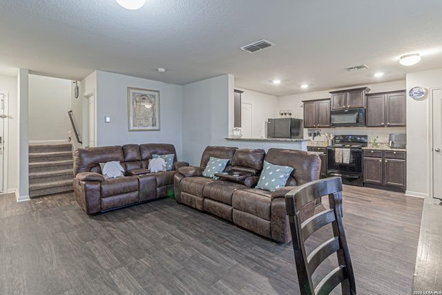 2831 LAVENDER MDW, San Antonio, TX 78222