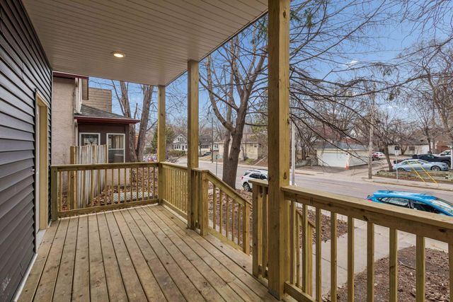 2414 Como Avenue SE, Minneapolis, MN 55414