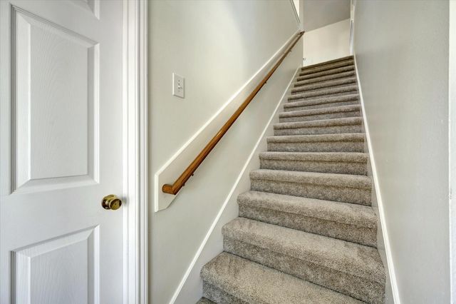 1013 Victorian Court, Seabrook, TX 77586