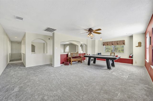 1013 Victorian Court, Seabrook, TX 77586