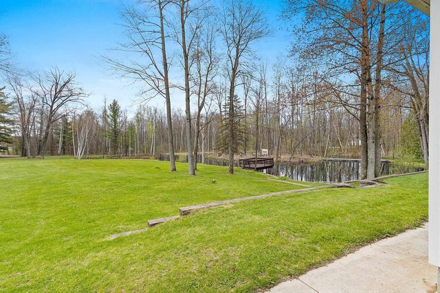 3965 NEIGHBORLY LANE, Abrams, WI 54101
