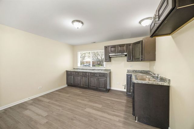 1801 215th Place, Sauk Village, IL 60411